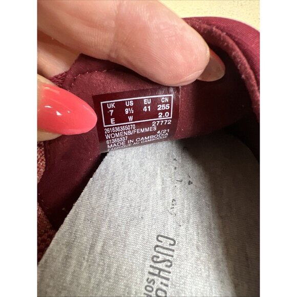 Clarks Cloud Steppers Women's Carly Dream Camo Knit Slip On Flats Size 9.5W - Picture 3 of 7